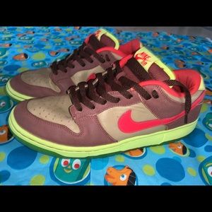 Nike sb toxic sea robbin